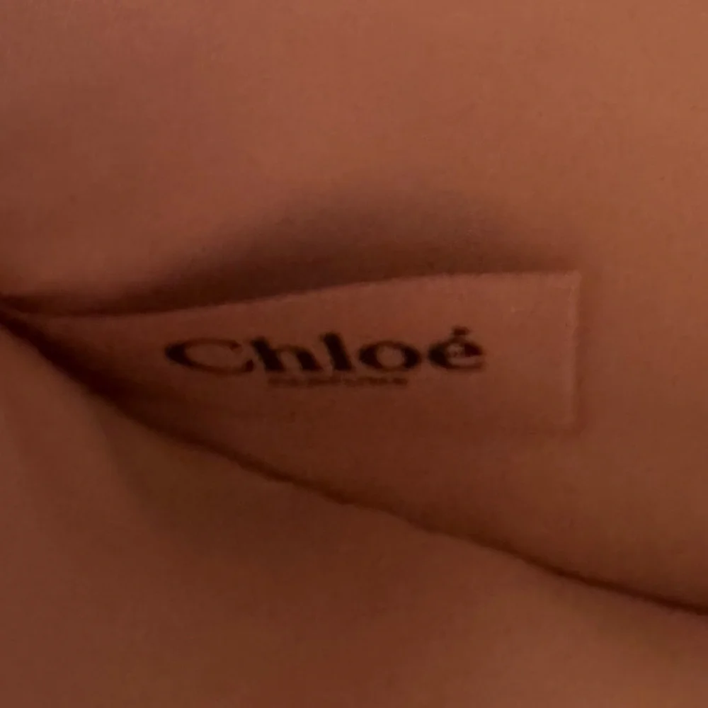 Chloé Perfumes Beige Pebbled Leather Studded Cosmetic Pouch - like new - Picture 11 of 12